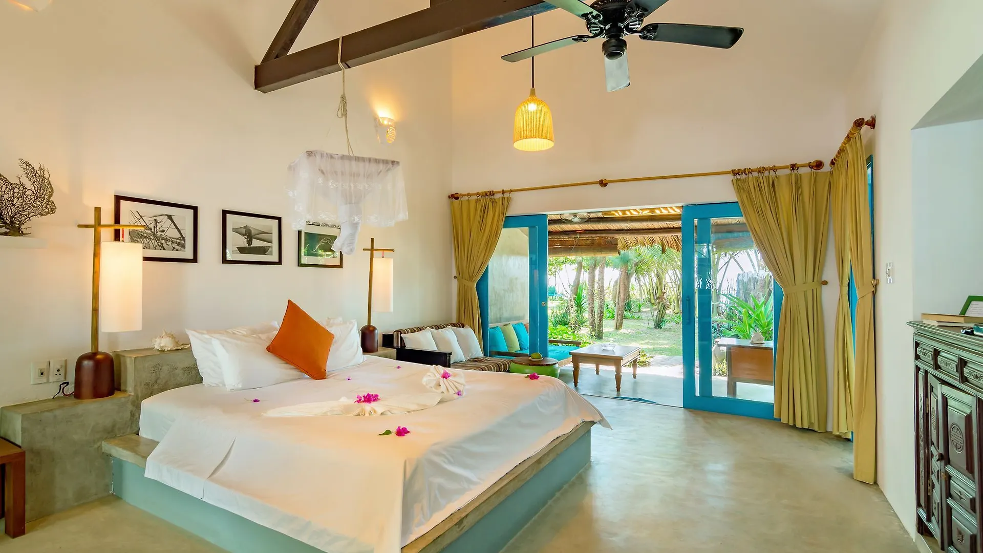 ***  Ocean House Hotel Hoi An Vietnam