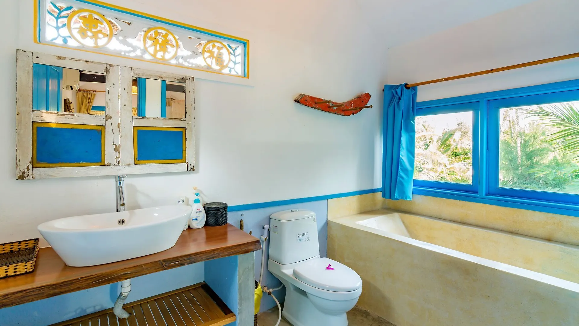 Ocean House Hotel Hoi An 3*,